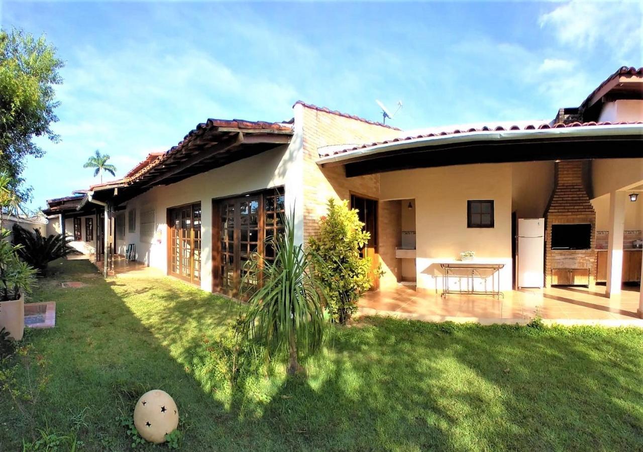 Casa A Uma Quadra Da